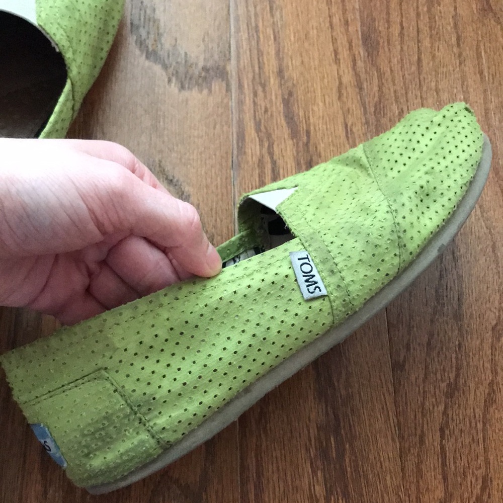 Lime Green Jersey Toms - Picture 4 of 13